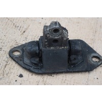 Подушка крепления двигателя Volvo XC70 2 2006 30748811