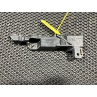 Кронштейн крепления бампера Audi A6 4G/C7 2012 4G0807283