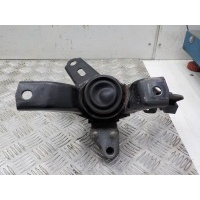 Опора КПП Toyota Auris 2006- 123050D070