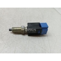 Датчик включения стопсигнала Nissan XTerra (WD22) (1999 - 2005) 2532095F0A