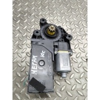 Моторчик стеклоподъемника передний левый Renault Megane 2009 807310016r