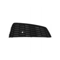 Audi q3 8u 2015 - 18 решетка бампера 8u0807682tt94 правая
