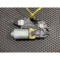 Двигатель электролюка Land Rover Range Rover 4 2013 LR098303