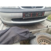 Бампер передняя передний opel vectra b 1.6 benz 1.8 86 - 99 r 4d chb l147 хороший