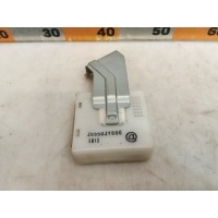 Блок электронный Nissan Maxima A33 2002 285503Y600