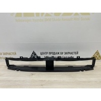 Воздуховод радиатора нижний BMW 6 G32 2017-2020 51747359845