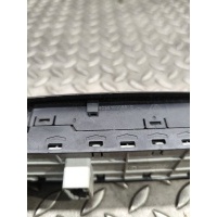Блок управления стеклоподъемниками Renault Megane 2009 809610006r