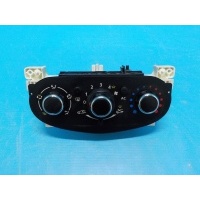 Блок управления отопителем (печкой) RENAULT Duster 1 2010-2019 275108077R