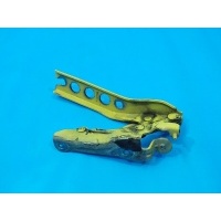 Петля капота правая SKODA Octavia A5 (1Z) 2004-2013 1Z0823302C