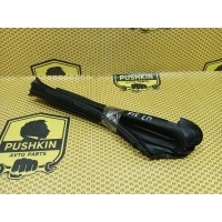Уплотнитель стекла двери Nissan Juke F15 2013 803311KA3A