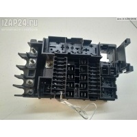 Блок предохранителей Volkswagen Passat B7 USA 2012 5C0937819Q