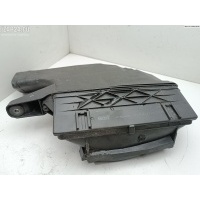 Корпус воздушного фильтра Mercedes W212 (E) 2010 6420903601