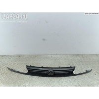 Решетка радиатора Volkswagen Golf-3 1992 1H6853653C