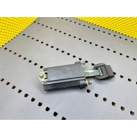 Ограничитель Mercedes-Benz C-Class W202 1996 A2027300216, 2027300216