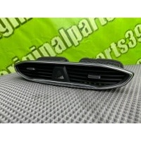 Дефлектор воздушный Hyundai Santa Fe 4 TM 2020 97410-S1000, 97410S1000