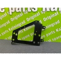 Кронштейн блока управления двигателем Audi A6 C6 (4F2) 2005 4F0035464, 4F0035464, 4F0035205A, 4F0035223B