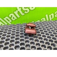 Крепление солнцезащитного козырька Mercedes-Benz E-Class W124 1989 A1268100012, 1268100012, A2016902825, A2019884978, A1239881278, A1248100517