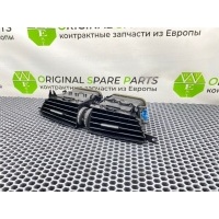 Центральный дефлектор Mercedes-Benz C-Class S204 2012 A2048306154, 2048306154