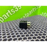 Реле топливного насоса Mercedes-Benz C-Class S204 2012 A0025428319, 0025428319