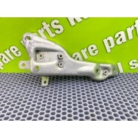 Кронштейн Mercedes-Benz C-Class S204 2012 A6510901041, 6510901041, A6511400200