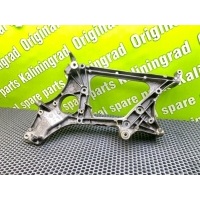 Кронштейн двигателя Mercedes-Benz C-Class S204 2012 A6512011109, 6512011109, A6512011109, A6512011909, A6512012009, A6512011909