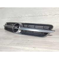 Решетка радиатора Opel Vectra C 2004 464192822, 13106811