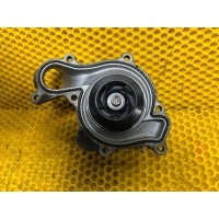 Насос системы охлаждения VOLKSWAGEN TOUAREG CR7 2023 06M121013D