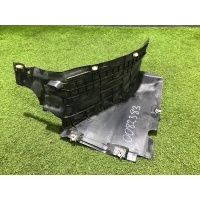 подкрылок Audi Q5 FY B5 NY 2020 80D853887A, 80A853887L