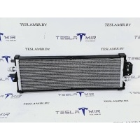 Радиатор кондиционера Tesla Model 3 2020 1077082-00-C,1077082-00