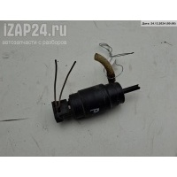 Насос (моторчик) омывателя стекла Mercedes W202 (C) 1994 2028690121