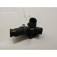Фланец (тройник) системы охлаждения Audi A4 B5 (1994-2001) 1997 050121133C
