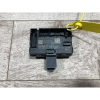 Блок управления двери передней правой Audi A5 F5 2017 4M0959792H,4M0959792F
