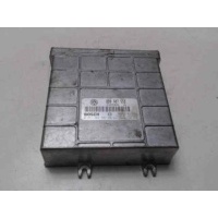 блок управления двс Volkswagen Passat 5 (1996 - 2000) 1999 8D0907558