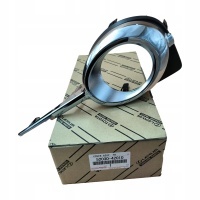 Toyota oe 52030 - 42010 рамка противотуманок переднего п