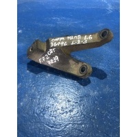 Кронштейн опоры КПП Ford Focus II рестайлинг (2007—2011) DA3 рестайлинг 2008 3M517M125