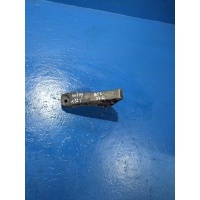 Кронштейн опоры двигателя Opel Astra GTC H (2004—2007) W0L0AHL0865093761 2006 13174501