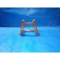 Скоба суппорта заднего Volkswagen Passat B6 (2005—2010) 3C2 3C5 3C0615425