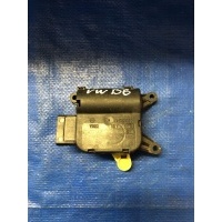 Электропривод заслонки отопителя Volkswagen Passat B6 (2005—2010) 3C2 3C5 2006 1K2907511C
