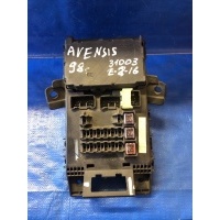Блок предохранителей Toyota Avensis T220 (1997—2000) T220 220 AZT250 1998 8264105010