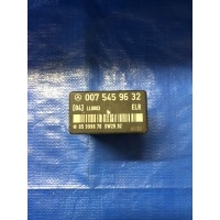 Реле (другое) Mercedes-Benz E-класс W124/S124/C124/A124 (1992—1997) W124 1994 0075459632