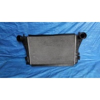 Интеркулер Volkswagen Passat B6 (2005—2010) 3C2 3C5 1K0145803