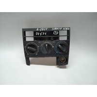 Блок управления отопителем Toyota Corolla Verso I (2001—2004) ZZE121 ZZE122 CDE120 2002 5541213020