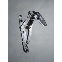 Петля багажника правая Volkswagen Jetta V (2005—2011) 1K 1K2 1K5827302A