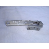 Петля капота правая Volkswagen Passat B5 (1996—2001) 3B 3B2 3B5 3B0823302