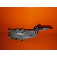 Кронштейн генератора Volvo XC70 I (2000—2004) SZ58 SZ59 9497106