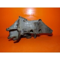 Кронштейн генератора Renault Laguna II (2001—2005) BG0 BG0A BG0L BG1G BG0C BG0G BG0E BG00 2001 8200115762