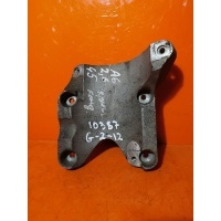 Кронштейн компрессора кондиционера Volkswagen Passat B5 (1996—2001) 3B 3B2 3B5 078260835E
