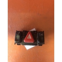 Кнопка (реле) аварийной сигнализации Mercedes-Benz C-класс W202 (1993—1997) W202 2028207810