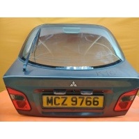 Дверь багажника со стеклом Mitsubishi Carisma I рестайлинг (1999—2004) DA_A DA1A DA2A 2001 MR911846