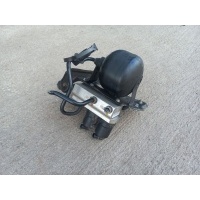 Блок клапанов гидроподвески Mercedes SL R230 2004 A2203200358,A2209970038,A2209970136,A2203201258,2203201258,A2203270115,A2203200335,2203200358,2209970038,2209970136,2203270115,2203200335